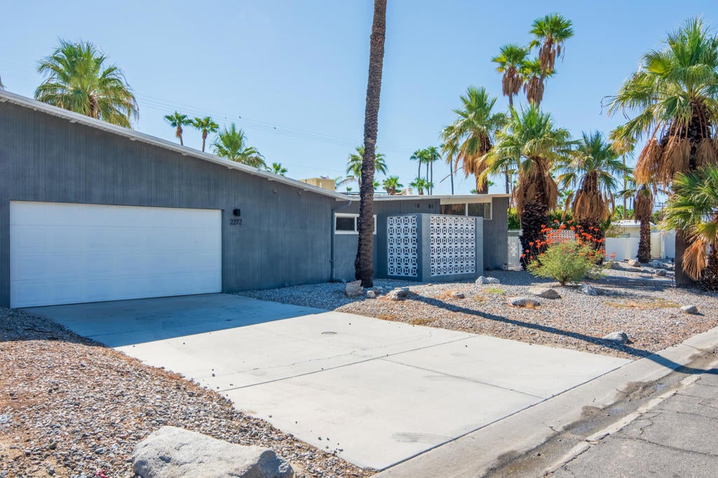 2272 N Starr Road, Palm Springs