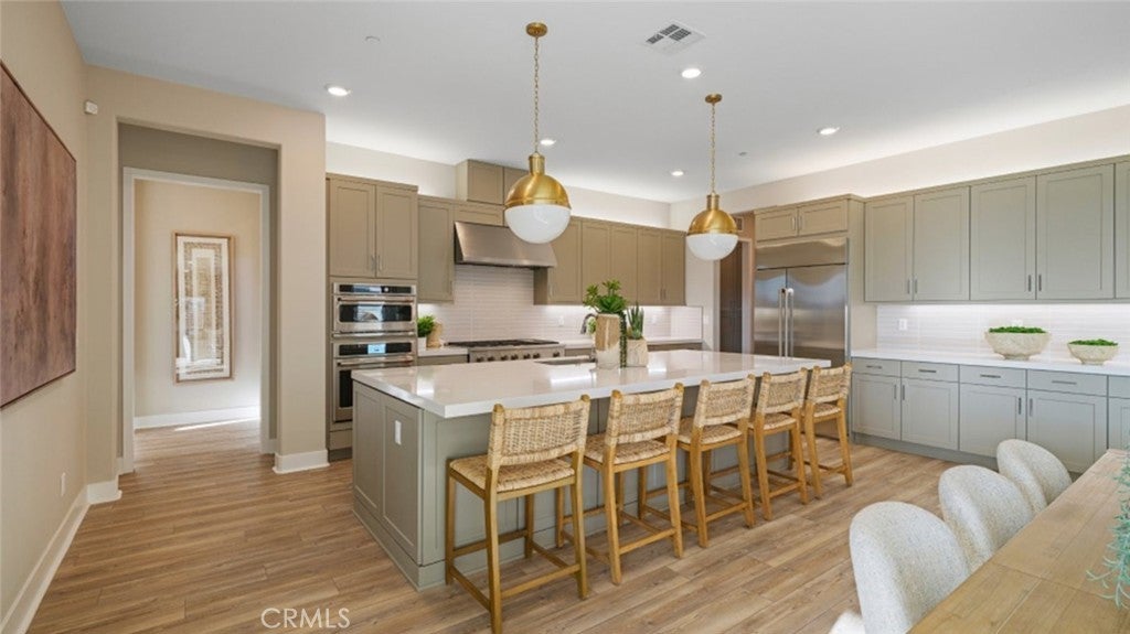 Photo of Listing #OC25277640