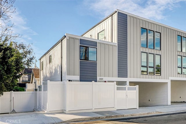 2009 Blossom Lane, Redondo Beach.