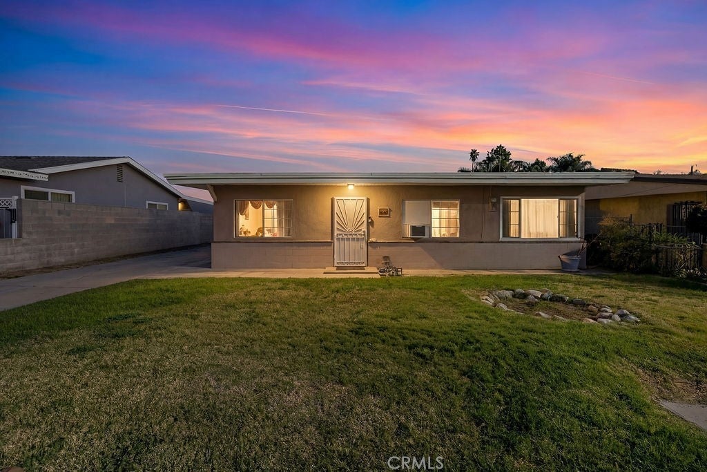 Photo of Listing #DW25277725