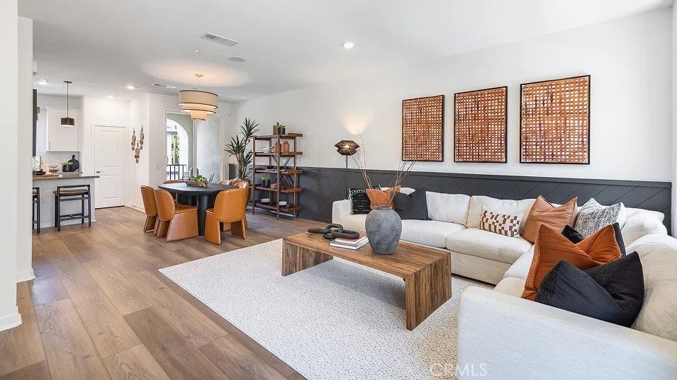 Photo of Listing #SW25277774