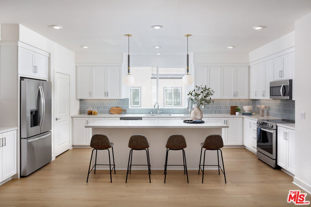 Photo of Listing #25629623