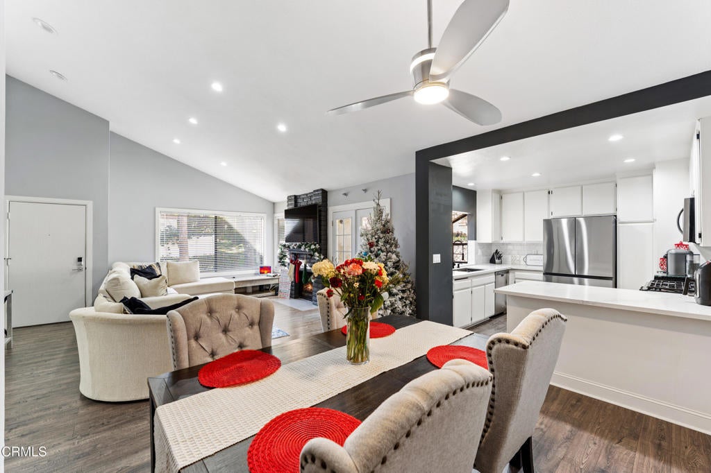 Photo of Listing #V1-33810