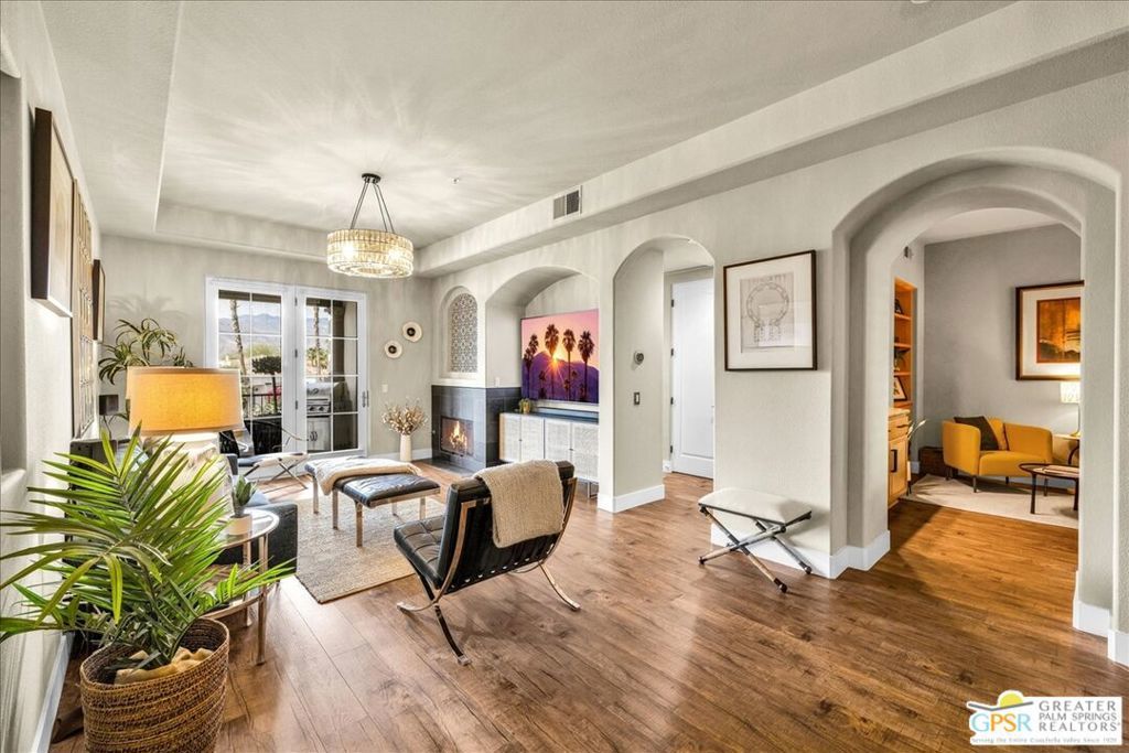 Photo of Listing #25629095PS