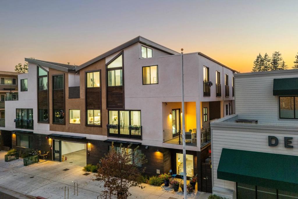 Photo of Listing #ML82029707