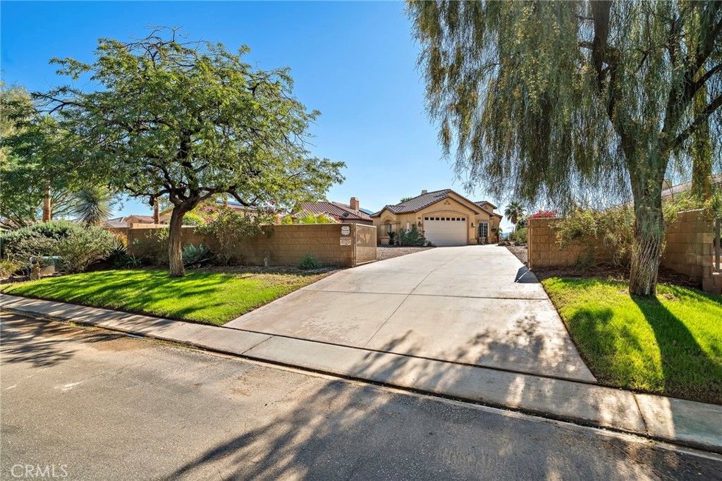 2710 Colorado River, Blythe