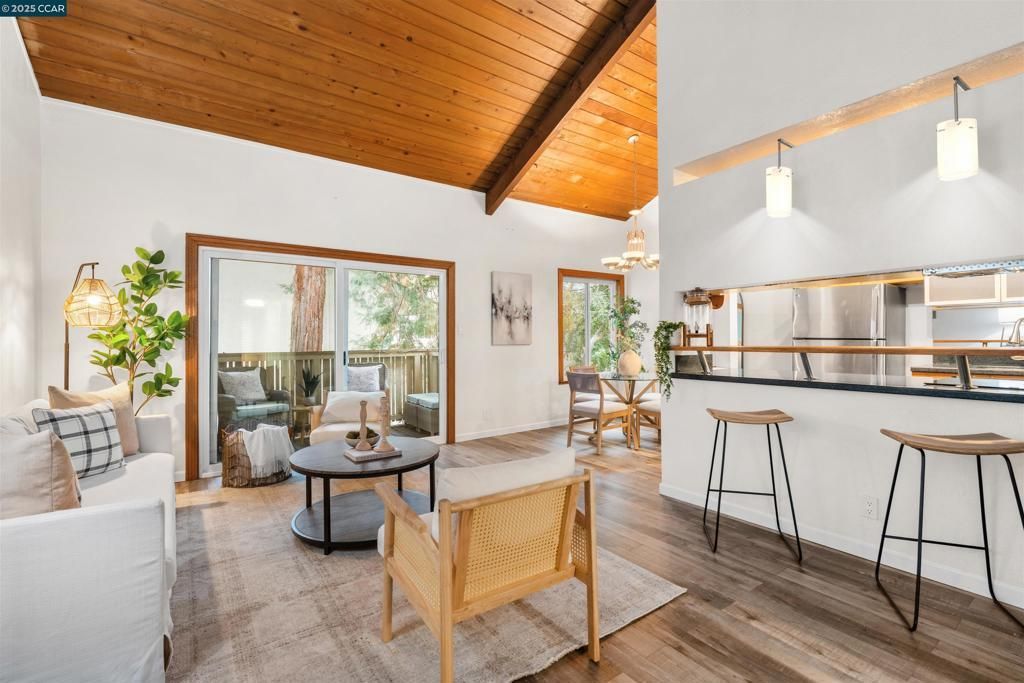 2720 Oak Rd # 129, Walnut Creek