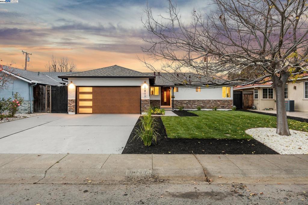 Photo of Listing #41119479