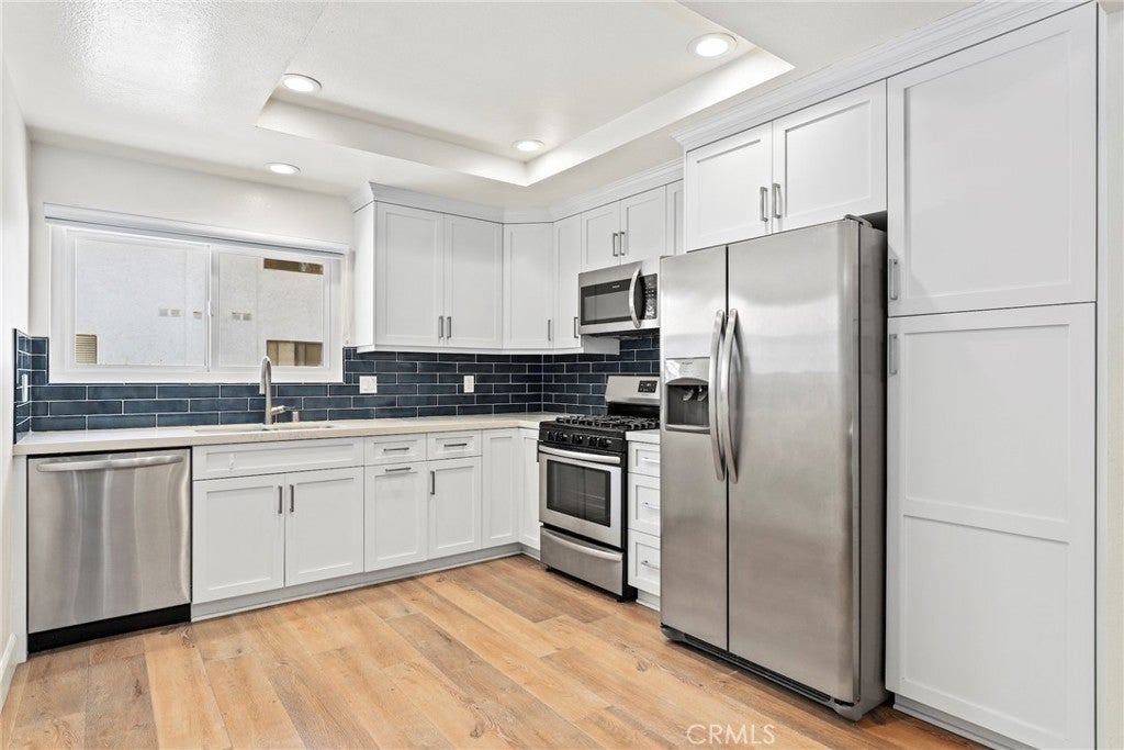 Photo of Listing #SR25278947