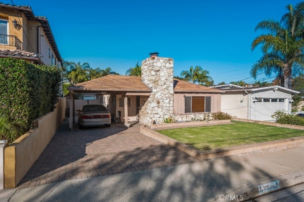 Photo of Listing #SB25278967