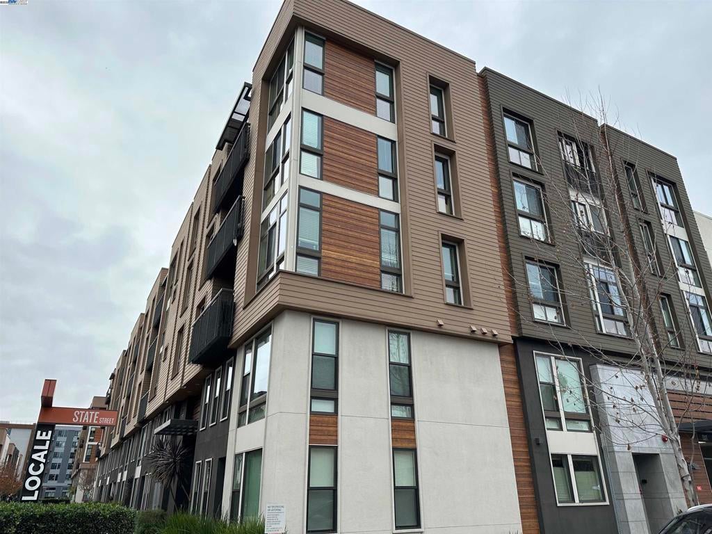 Photo of Listing #41119500