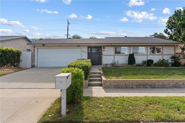 5604 Katherine, Simi Valley