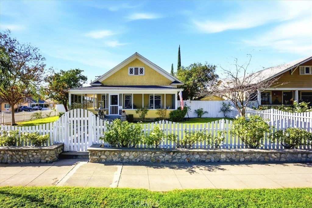 Photo of Listing #CV25279185