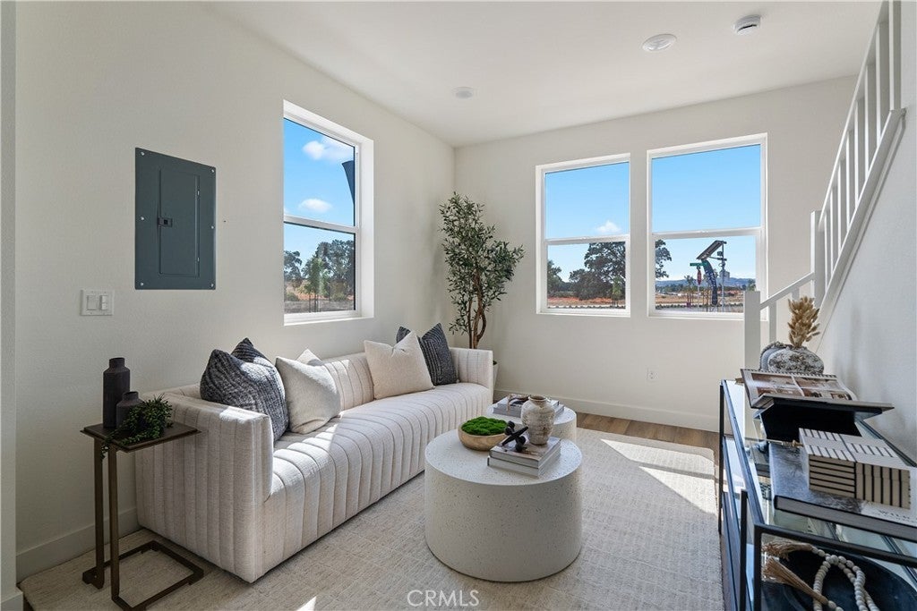 Photo of Listing #PW25279450