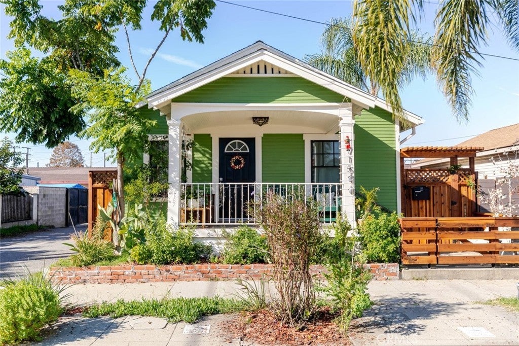 Photo of Listing #PW25279364