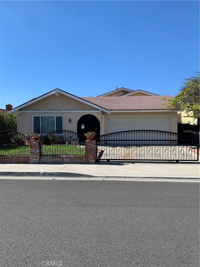 Photo of Listing #SB25275836