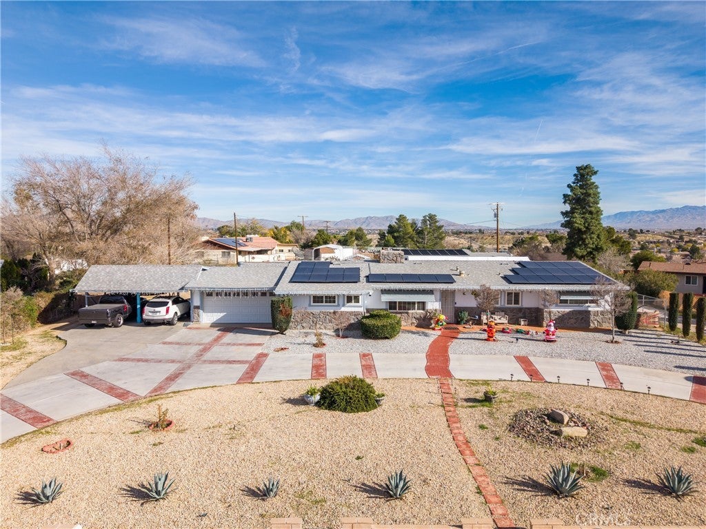 Photo of Listing #DW25279676