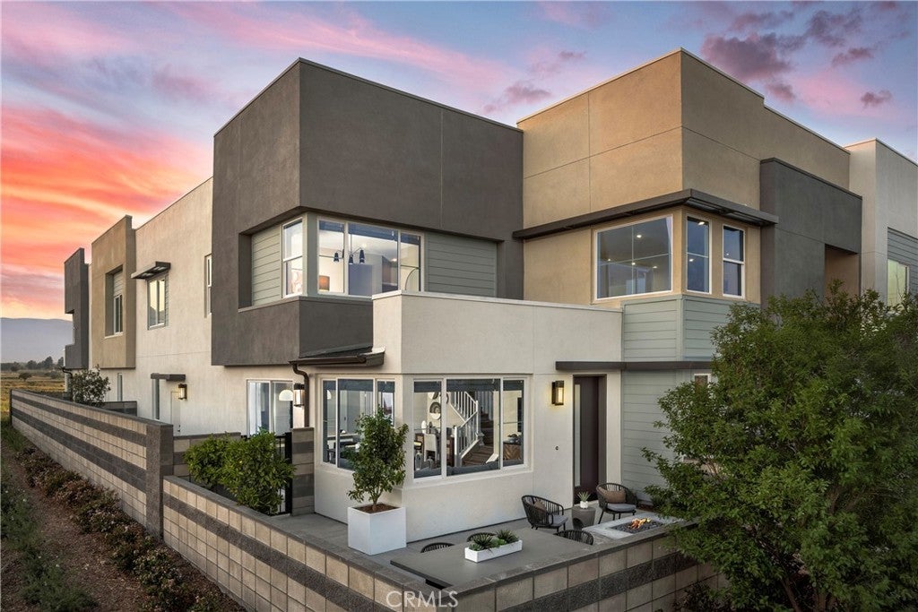 Photo of Listing #OC25280431