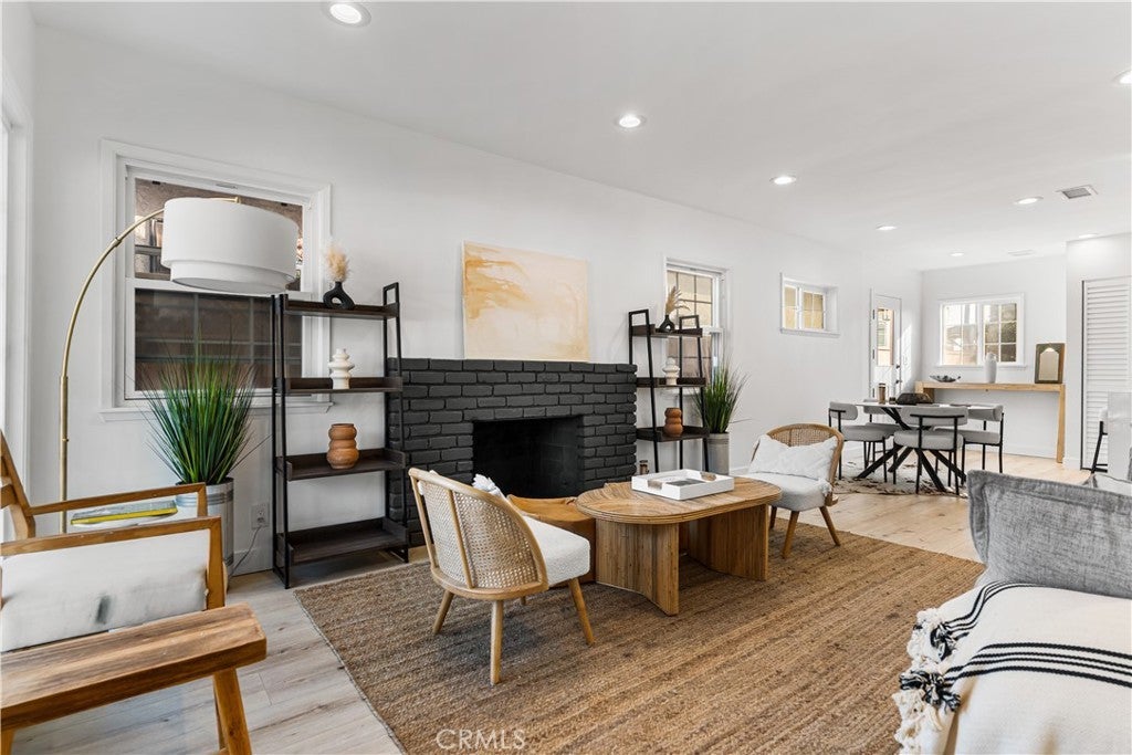 Photo of Listing #OC25280449