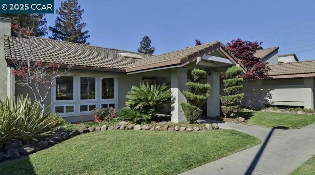 Photo of Listing #41119618