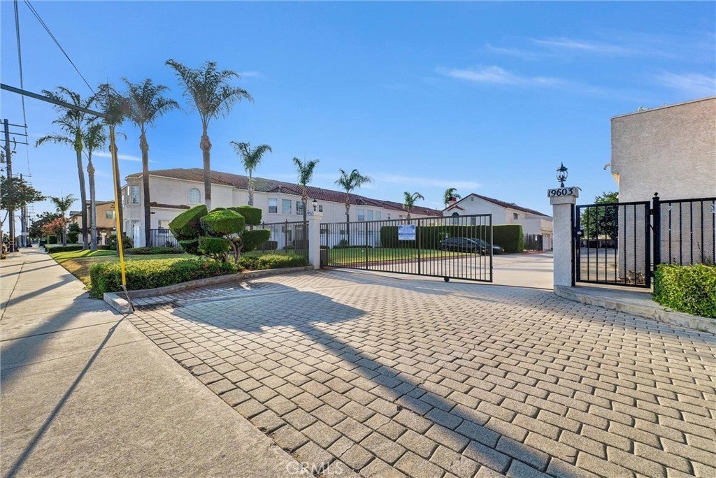 Photo of Listing #TR25280487