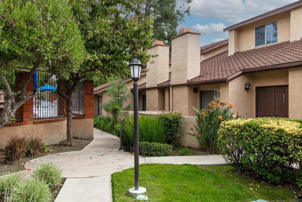 Photo of Listing #PTP2509275