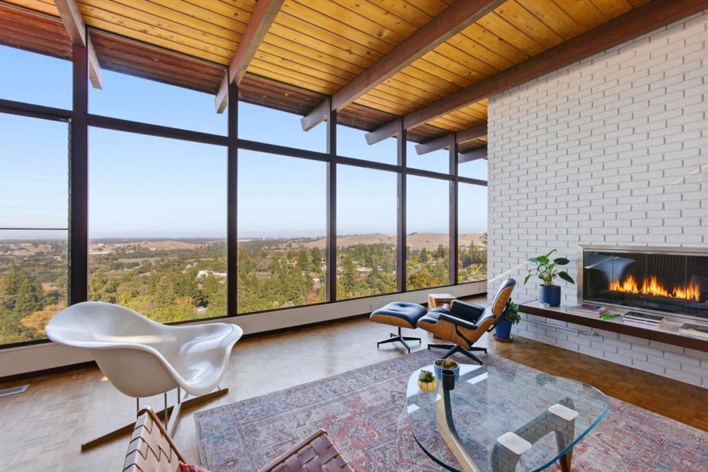 Photo of Listing #ML82029824