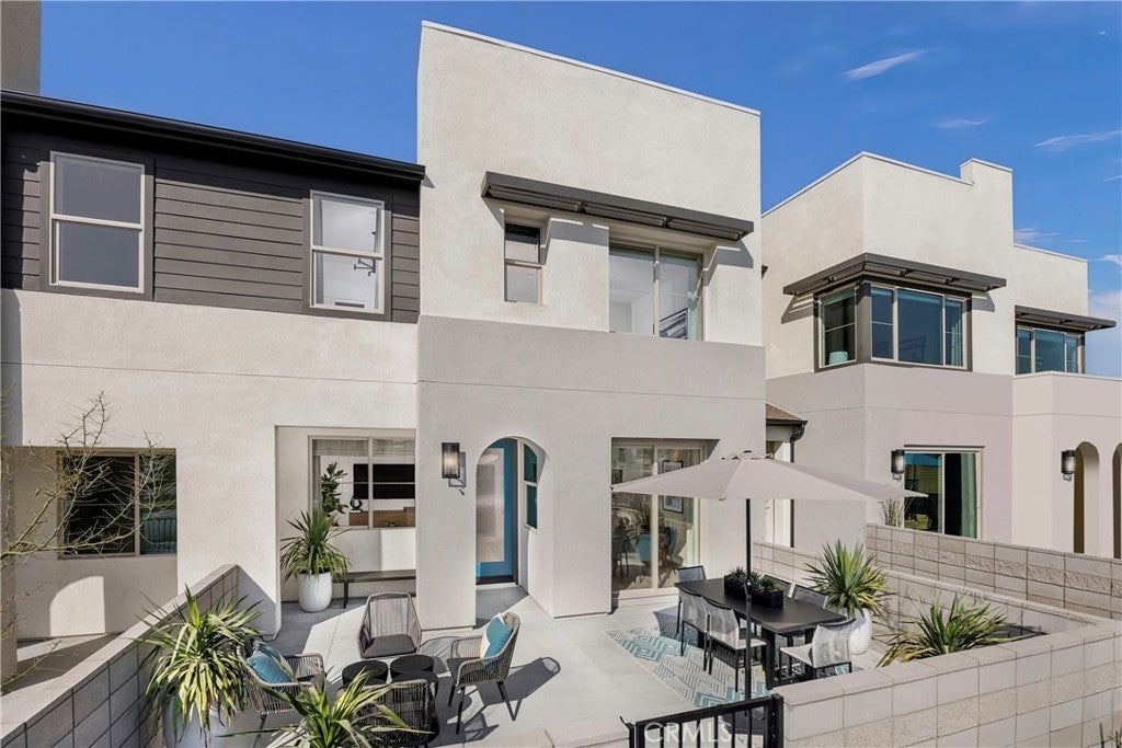 Photo of Listing #OC25280569