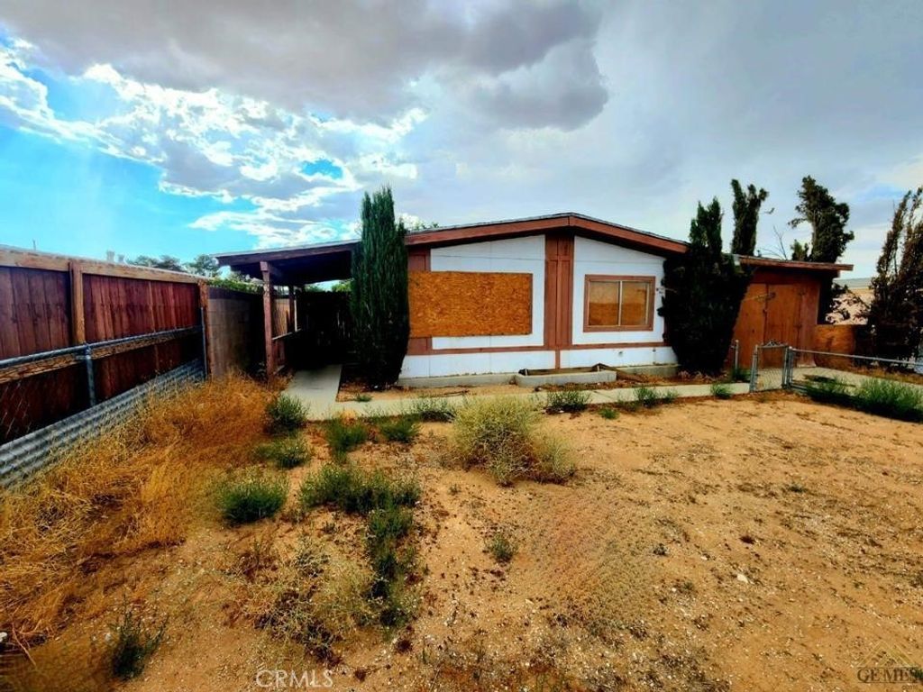 330 Morning Glory Drive, California City