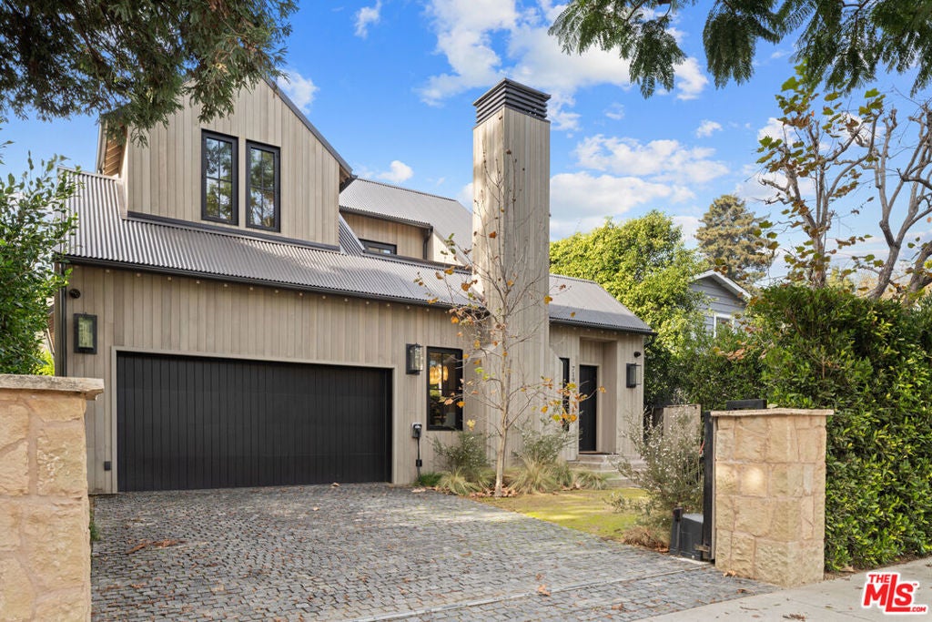 Photo of Listing #25630591