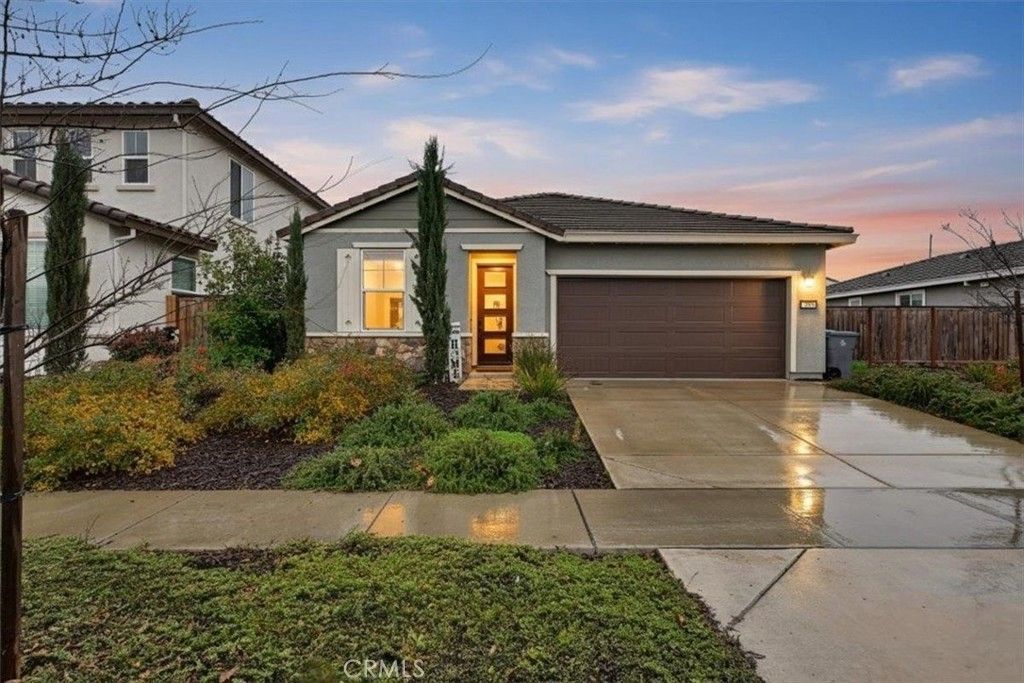 2064 Englebright Way, Plumas Lake