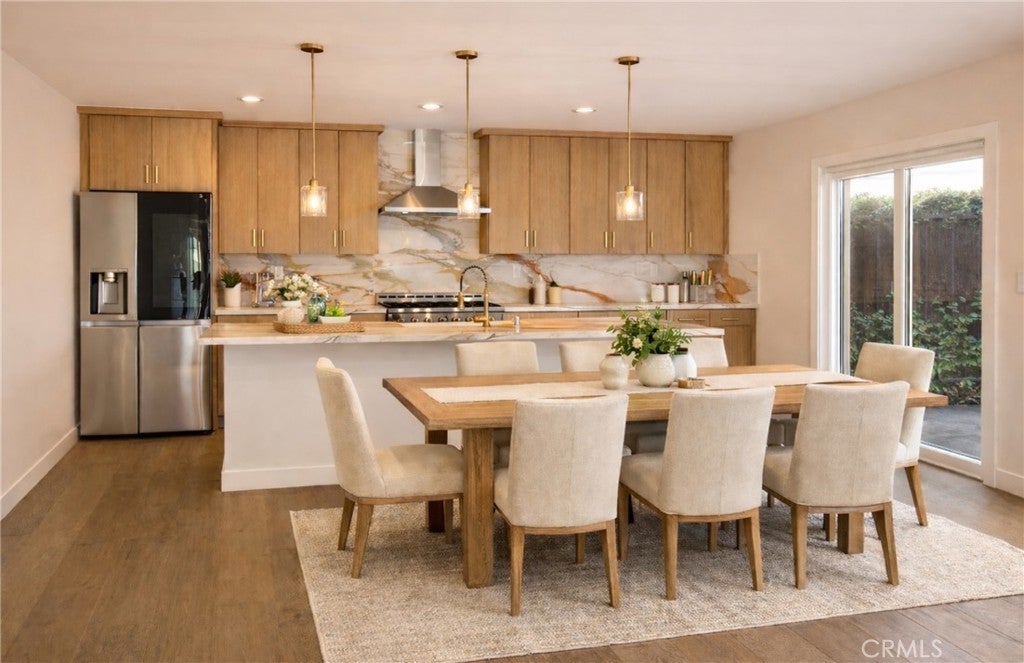 Photo of Listing #DW25281007