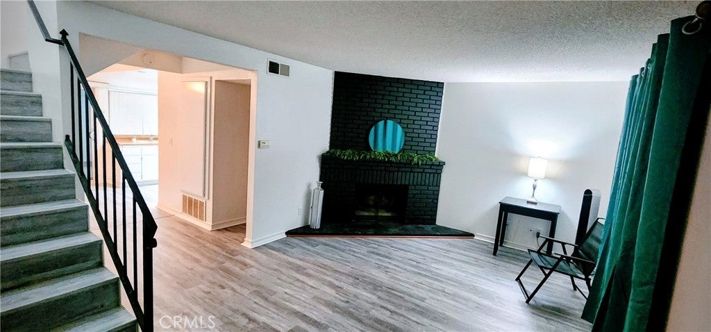 Photo of Listing #CV25281052