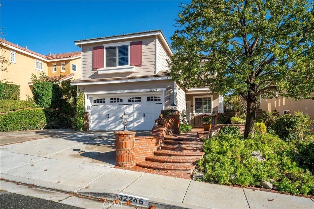 Photo of Listing #SR25281065