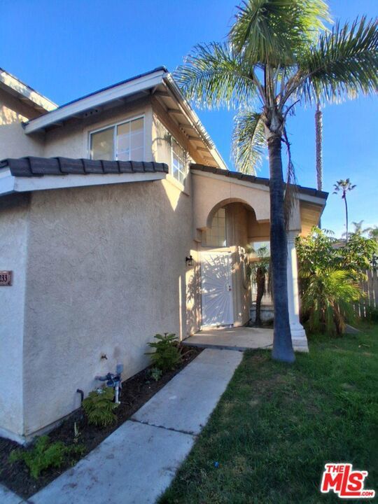 Photo of Listing #25628943