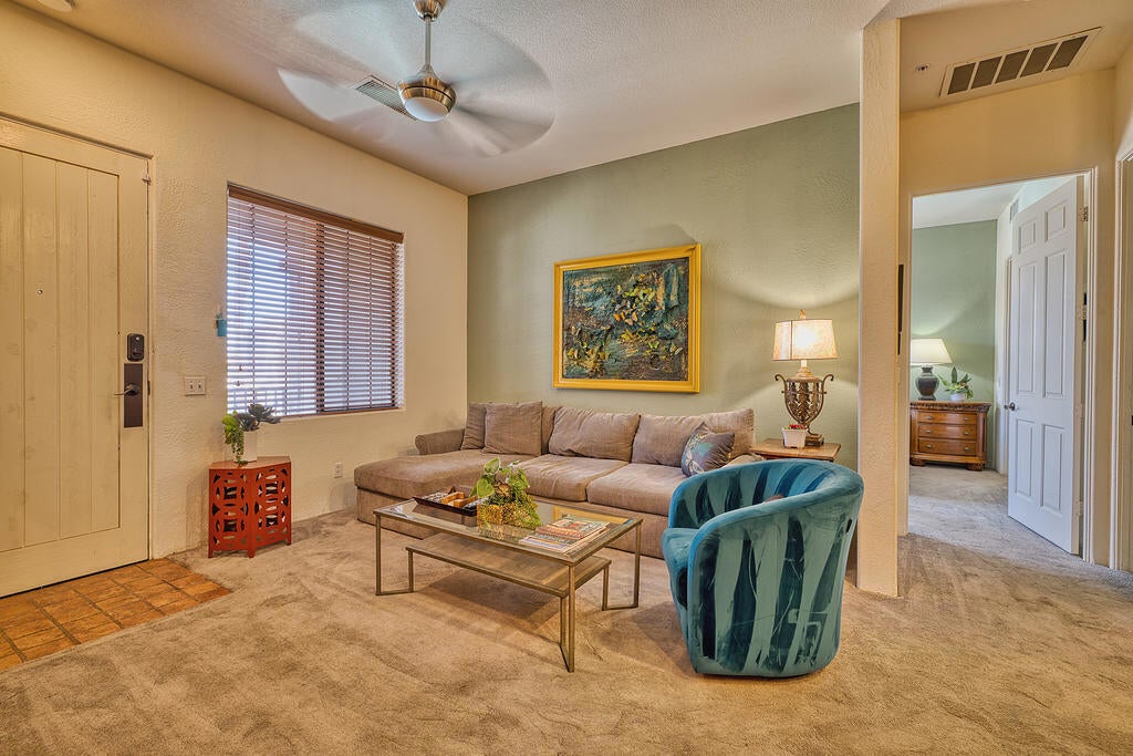 50620 Santa Rosa Plaza # 7, La Quinta