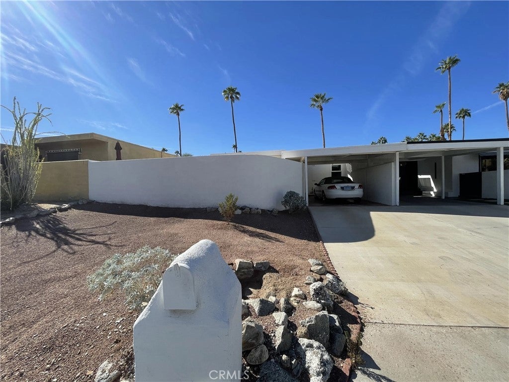 48181 Birdie, Palm Desert