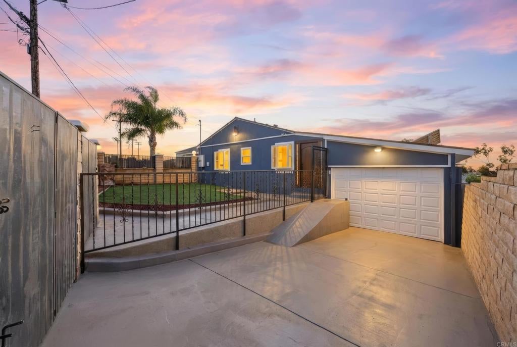 Photo of Listing #PTP2509333