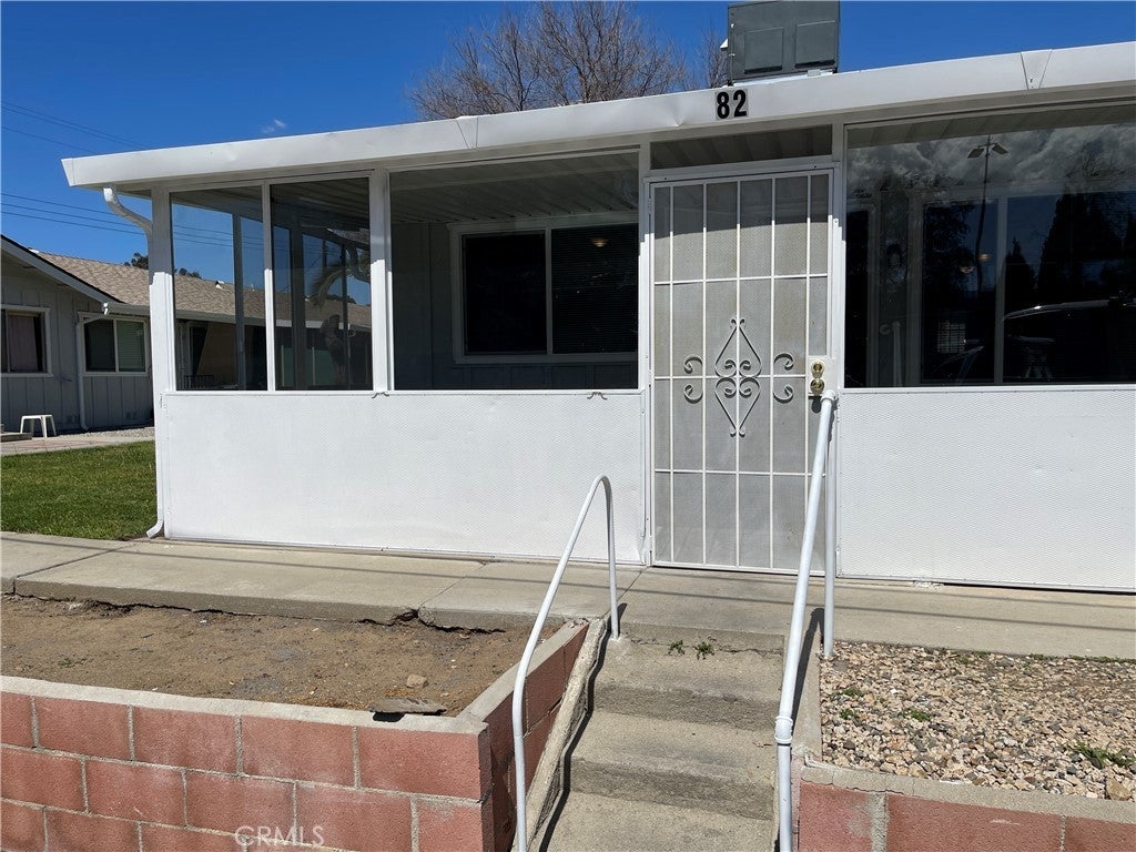 150 Lakeshore Drive 82, Lake Elsinore