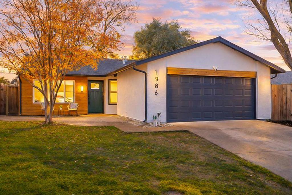 Photo of Listing #ML82029640