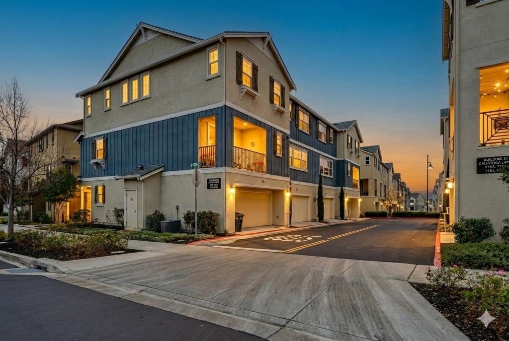 Photo of Listing #41119762