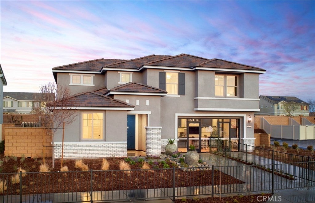 Photo of Listing #IV25282290