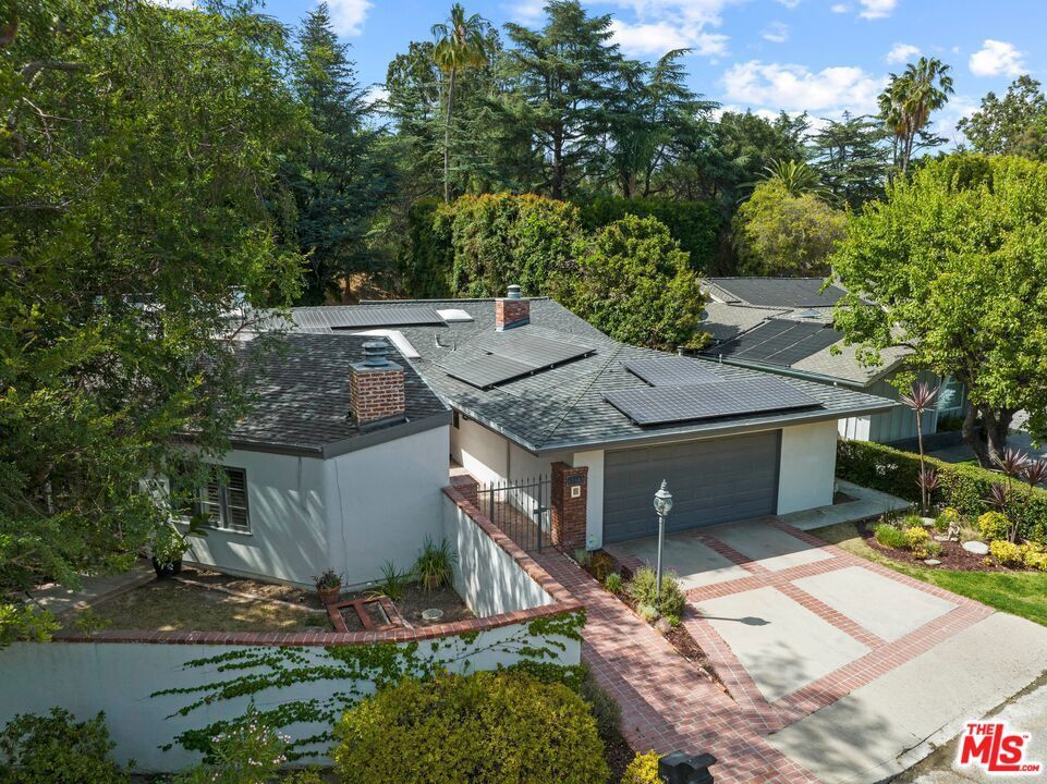 Photo of Listing #25631539