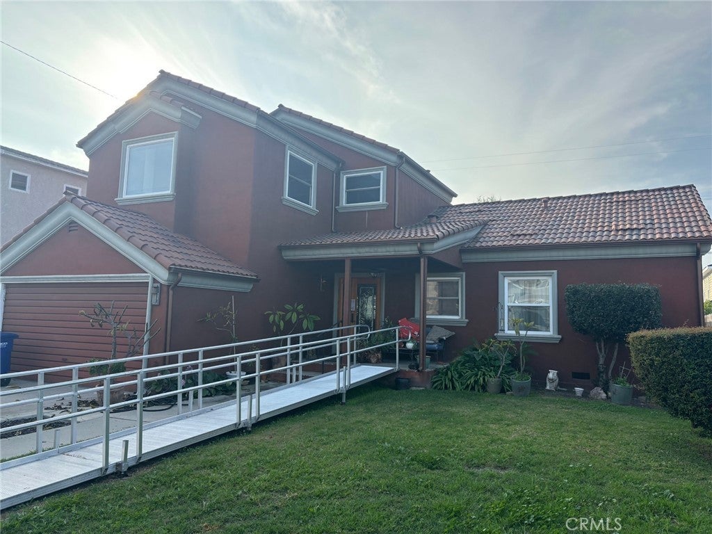 Photo of Listing #PW25282158