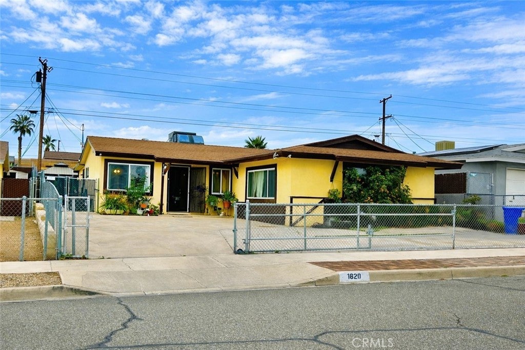 Photo of Listing #CV25282127