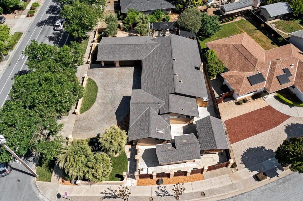 Photo of Listing #ML82029701