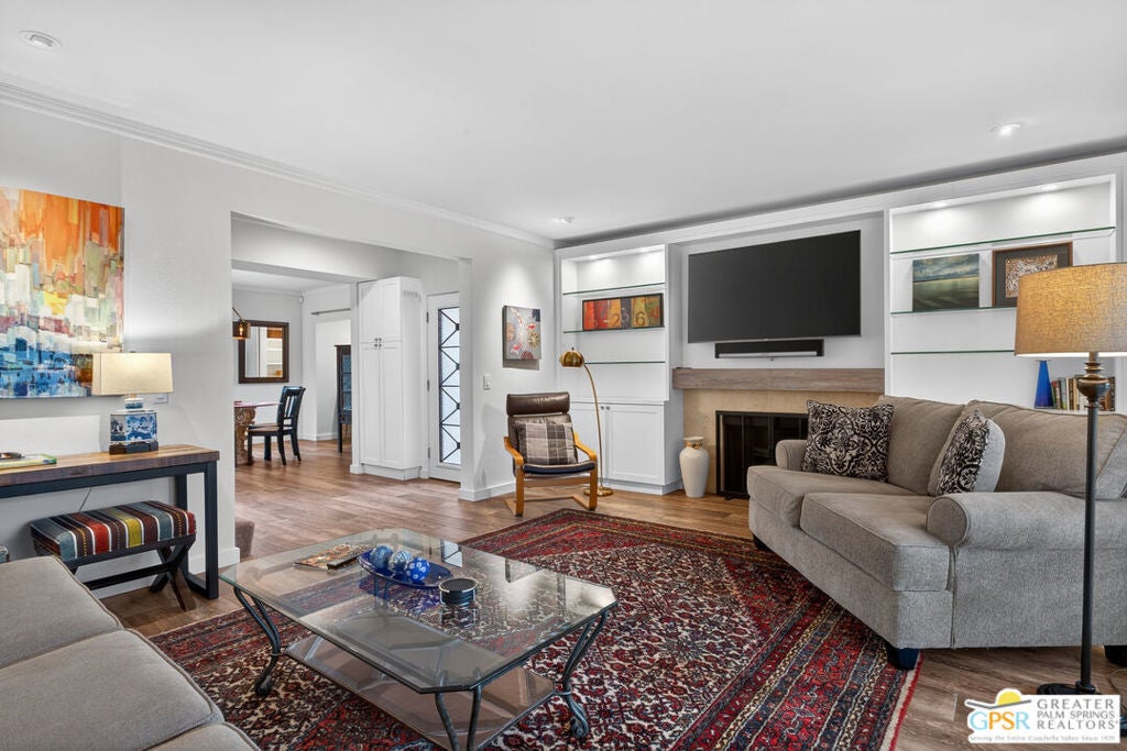 305 W Arenas Road, Palm Springs