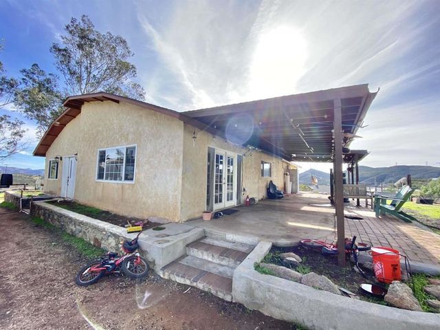 17939 Highway 94, Dulzura