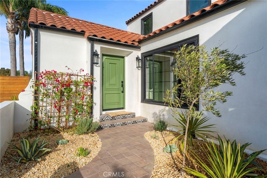 Photo of Listing #DW26000258