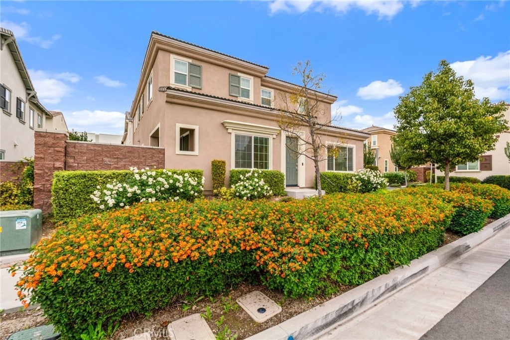 Photo of Listing #CV25281976